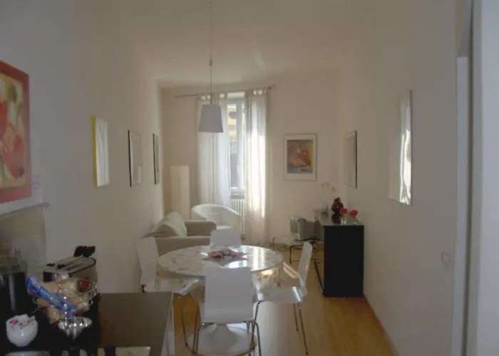 Casa Fontana Del Delfino