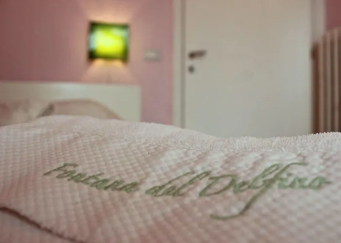 Casa Fontana Del Delfino *