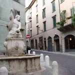 Apartment Casa Fontana Del Delfino