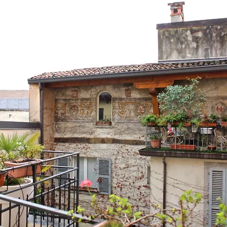 Casa Fontana Del Delfino