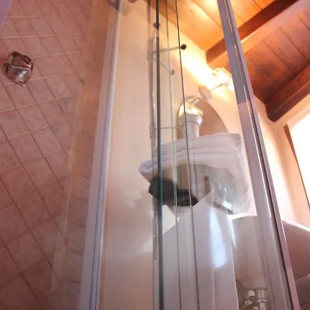 Casa Fontana Del Delfino Apartment *