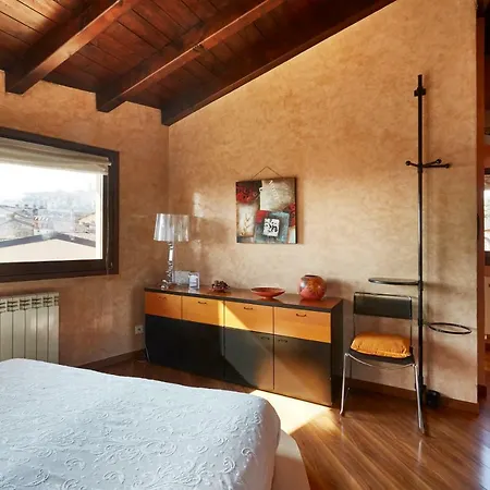 Casa Fontana Del Delfino Apartment Bergamo