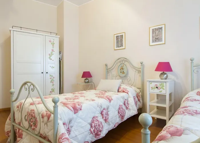 Casa Fontana Del Delfino Lägenhet Bergamo